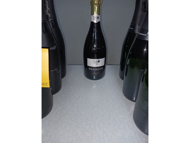 Lot 67 - fles cava. 8 stuks - afbeelding 3 van  5