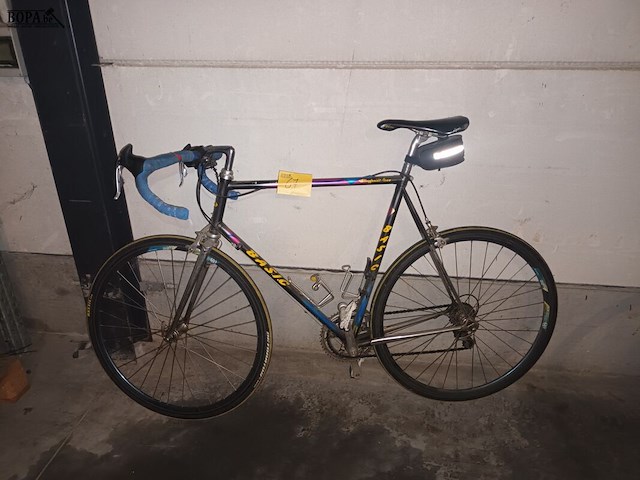 Lot 67 - koersfiets basic - afbeelding 1 van  4