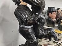 Lot 67 - laurel & hardy springen - afbeelding 4 van  4