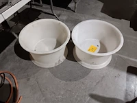 Lot 67 - pvc cooler met led 2 stuks - afbeelding 2 van  4