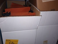 Lot 670 - lot hangmappen - afbeelding 1 van  4