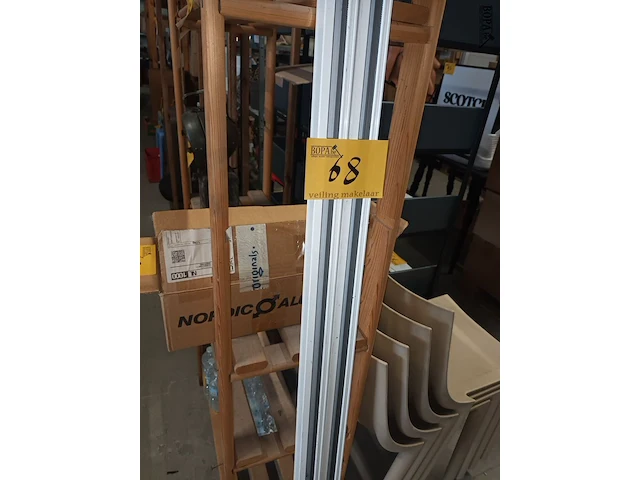 Lot 68 - connectoren en rails voor verlichting - afbeelding 3 van  4