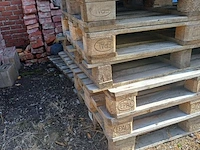 Lot 68 - houten paletten - afbeelding 3 van  4