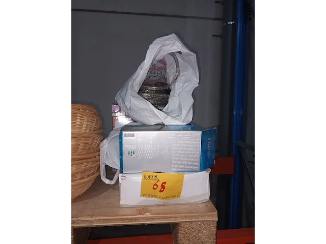 Lot 68 - kerstverlichting. 6 stuks - afbeelding 1 van  5