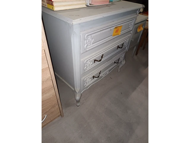 Lot 68 - ladekast - afbeelding 2 van  3