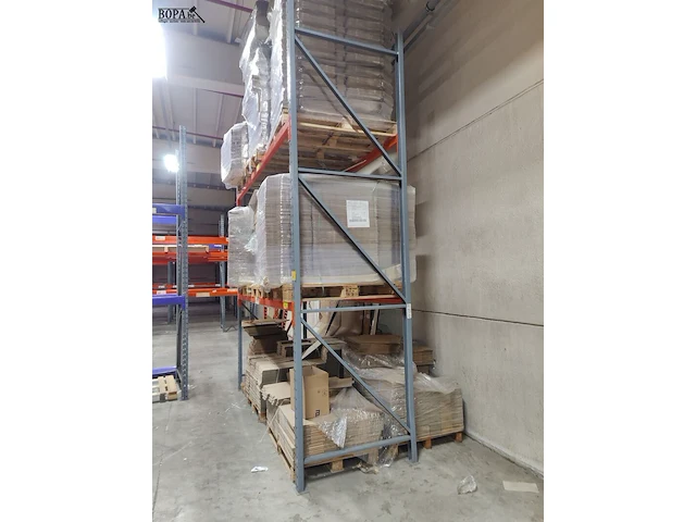 Lot 68 - magazijnstelling - afbeelding 2 van  4