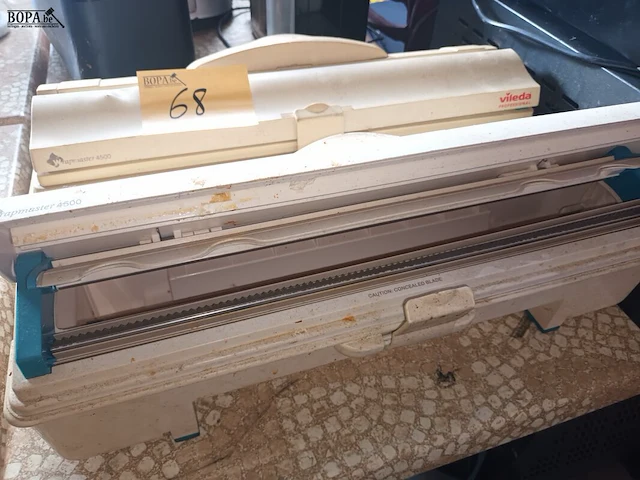 Lot 68 - vileda wrapmaster 4500. 2 stuks - afbeelding 4 van  4