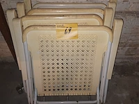 Lot 68 - vouwstoelen. 4 stuks - afbeelding 1 van  2