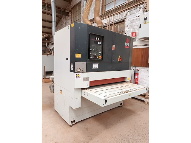 Lot 685 - walsenschuurmachine viet - afbeelding 1 van  5