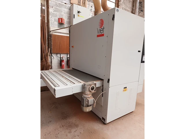 Lot 685 - walsenschuurmachine viet - afbeelding 4 van  5