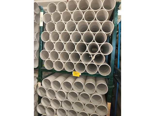 Lot 687 - stapelbak met kartonnen kokers. 6 stuks - afbeelding 1 van  2