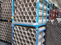 Lot 688 - stapelbak met kartonnen kokers. 6 stuks - afbeelding 1 van  1
