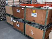Lot 689 - stapelbak. 6 stuks - afbeelding 1 van  1
