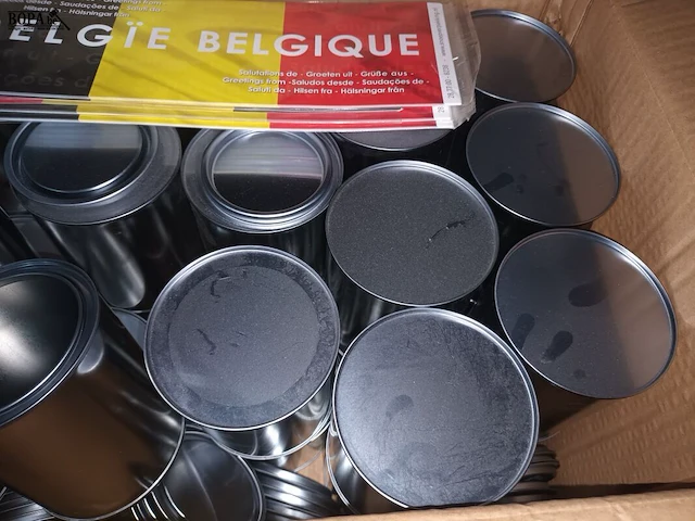 Lot 69 - blikken dozen - afbeelding 4 van  4