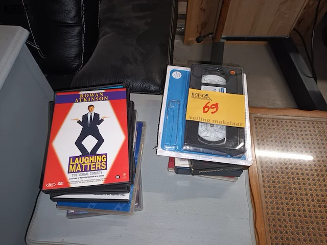 Lot 69 - boeken en films. 17 stuks - afbeelding 2 van  3