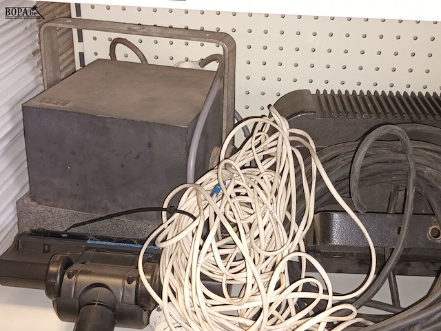 Lot 69 - gevelverlichting. 4 stuks - afbeelding 2 van  5