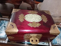 Lot 69 - juwelenkistjes. 2 stuks - afbeelding 2 van  6