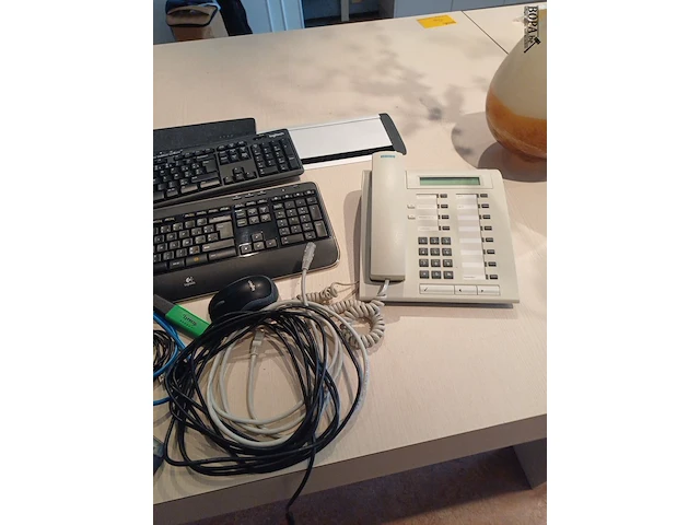 Lot 69 - kantoortoestellen - afbeelding 4 van  4
