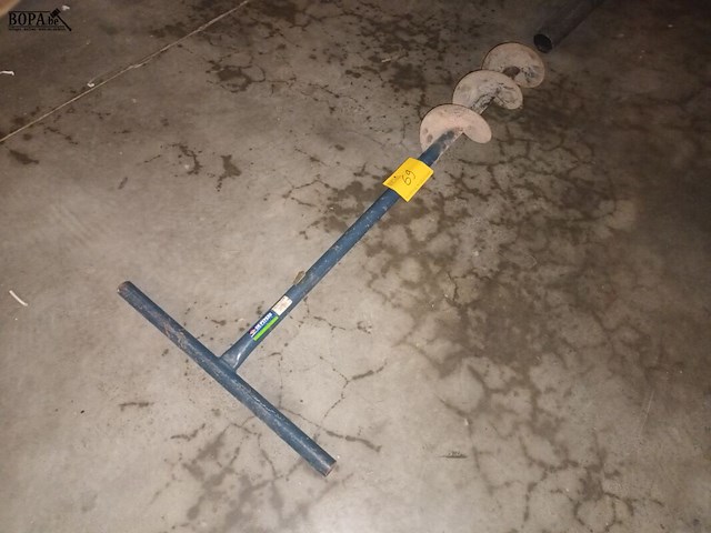 Lot 69 - manuele grondboor - afbeelding 3 van  3