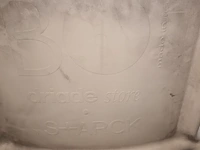 Lot 69 - pvc stoel driade store by starck. 4 stuks - afbeelding 4 van  4