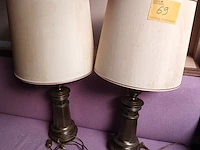Lot 69 - tafellamp. 2 stuks - afbeelding 1 van  4
