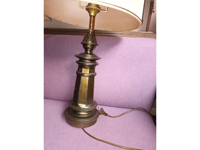 Lot 69 - tafellamp. 2 stuks - afbeelding 2 van  4