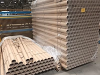 Lot 698 - kartonnen buizen. 2 palletten - afbeelding 2 van  2