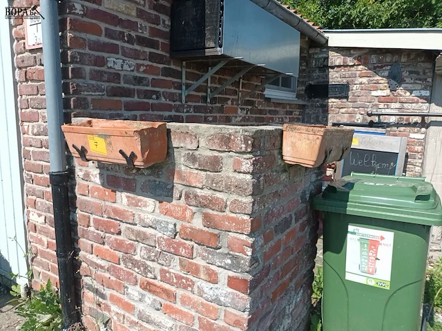 Lot 7 - bloembak. 3 stuks - afbeelding 2 van  3