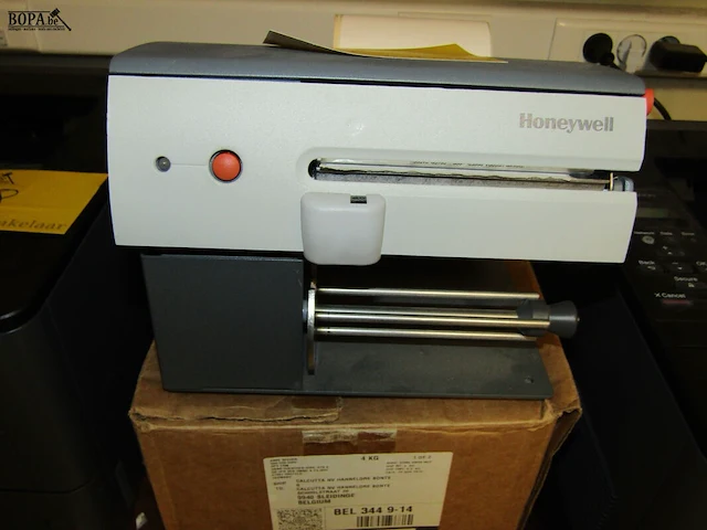 Lot 7 - etiketten printer honeywell - afbeelding 1 van  2