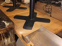 Lot 7 - hoge tafels. 5 stuks - afbeelding 2 van  4