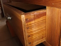Lot 7 - kleermakerstafel - afbeelding 5 van  6