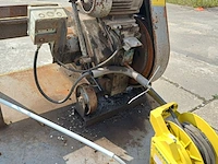 Lot 7 - knipmachine voor betonijzer - afbeelding 4 van  8