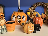 Lot 7 - lot diverse halloween decoratie, ong 14 stuks - afbeelding 3 van  4
