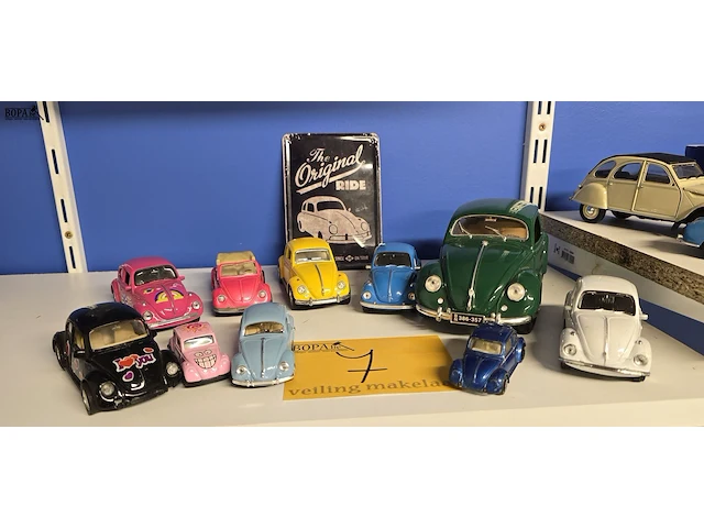 Lot 7 - lotje miniatuur volkswagen autootjes ong 10 stuks - afbeelding 1 van  3