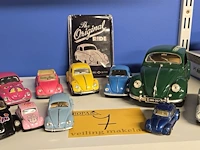 Lot 7 - lotje miniatuur volkswagen autootjes ong 10 stuks - afbeelding 1 van  3