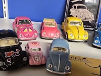 Lot 7 - lotje miniatuur volkswagen autootjes ong 10 stuks - afbeelding 2 van  3