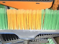 Lot 7 - nieuwe veegborstels totaal ong 25 stuks - afbeelding 3 van  4