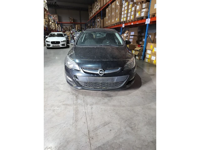 Lot 7 - opel astra sports (2013-chass.w0lpd8ew2e8022538) - afbeelding 6 van  13