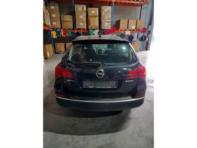 Lot 7 - opel astra sports (2013-chass.w0lpd8ew2e8022538) - afbeelding 8 van  13