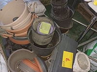 Lot 7 - pvc bloempotten - 90 stuks - afbeelding 2 van  4