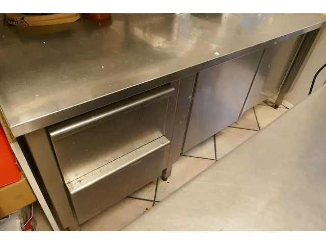 Lot 7 - rvs werkkast - afbeelding 2 van  5
