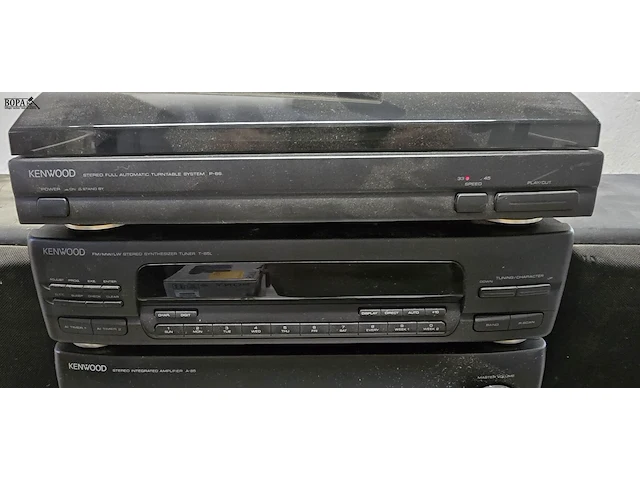 Lot 7 - stereo toren kenwood 6 delig met luidsprekers - afbeelding 2 van  6