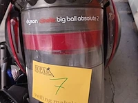 Lot 7 - stofzuiger dyson - afbeelding 2 van  4