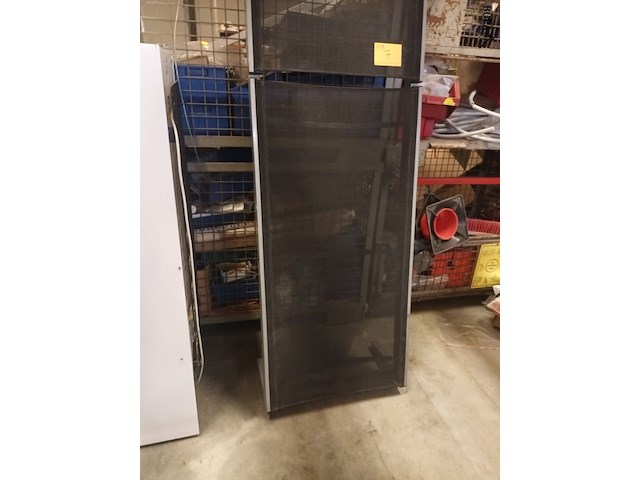 Lot 7 - tuin ligbed met wieltjes - afbeelding 2 van  3