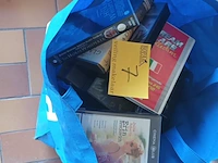 Lot 7 - video cassettes