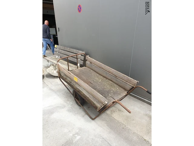 Lot 7 - vintage steekkar - afbeelding 2 van  4