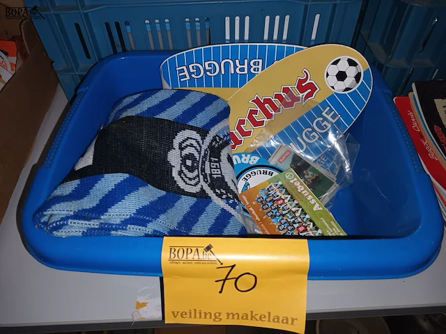 Lot 70 - club brugge memorabilia - afbeelding 1 van  5