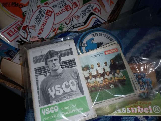 Lot 70 - club brugge memorabilia - afbeelding 4 van  5