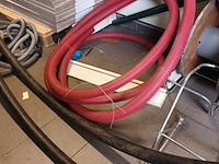 Lot 70 - kunststof buizen - afbeelding 2 van  3