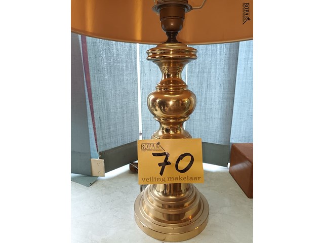 Lot 70 - lampedair in koper. 2 stuks - afbeelding 3 van  5